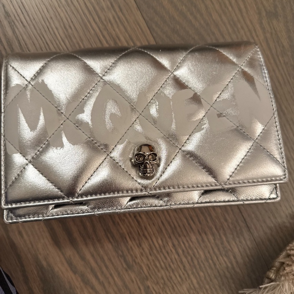 Alexander McQueen Quilted Metallic Silver Skull Clasp Women's Wallet